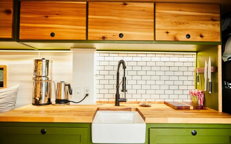 It's Easy to Rent a Conversion Van with GoCamp GoCamp